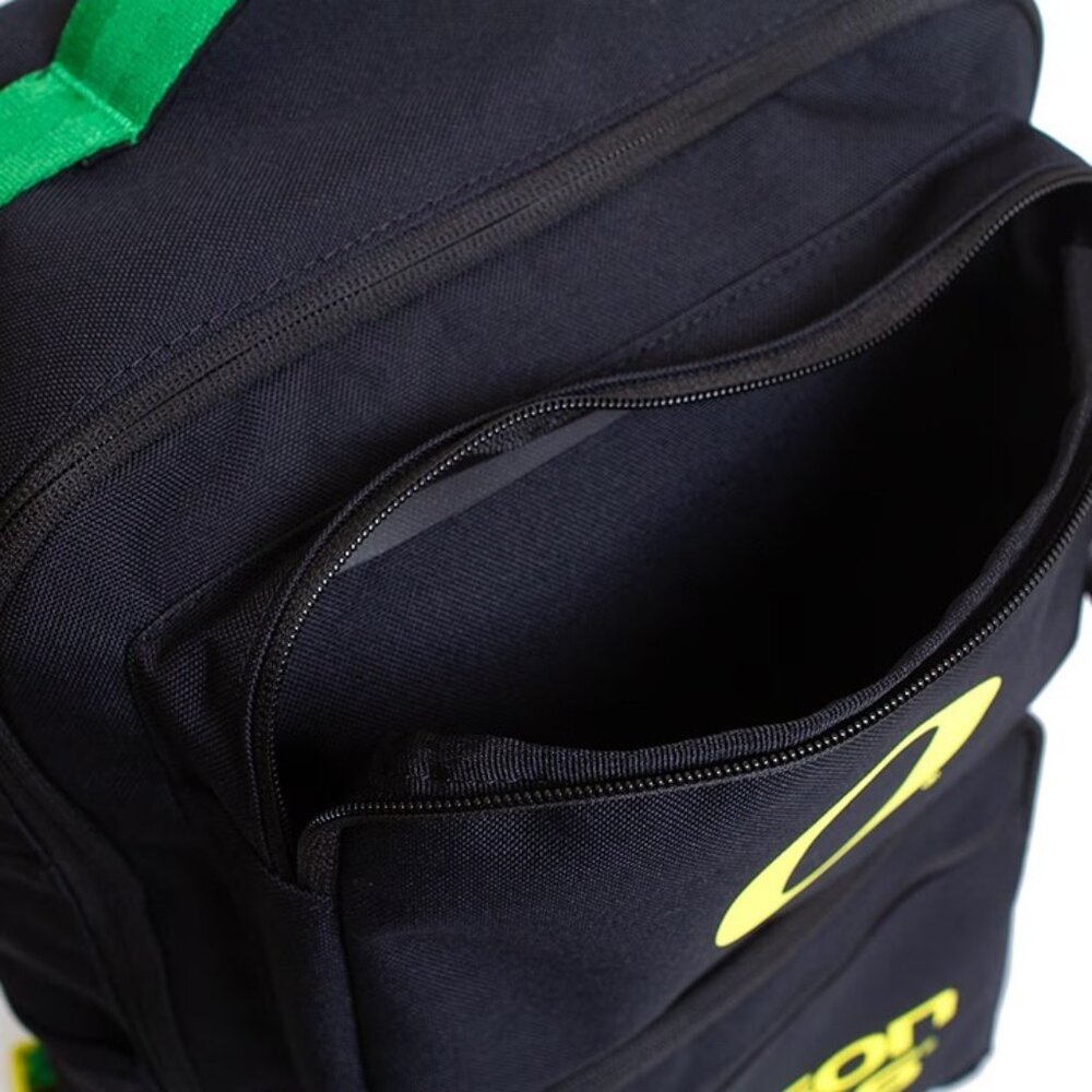 Nike Oregon Ducks 2024 Utility Speed Backpack One Size Black Yellow Green - Picture 11 of 11